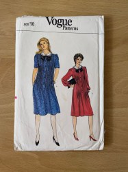 8600 VOGUE LOOSE A-LINE RUFFLE COLLAR TUCK DRESS PATTERN 10 UNCUT